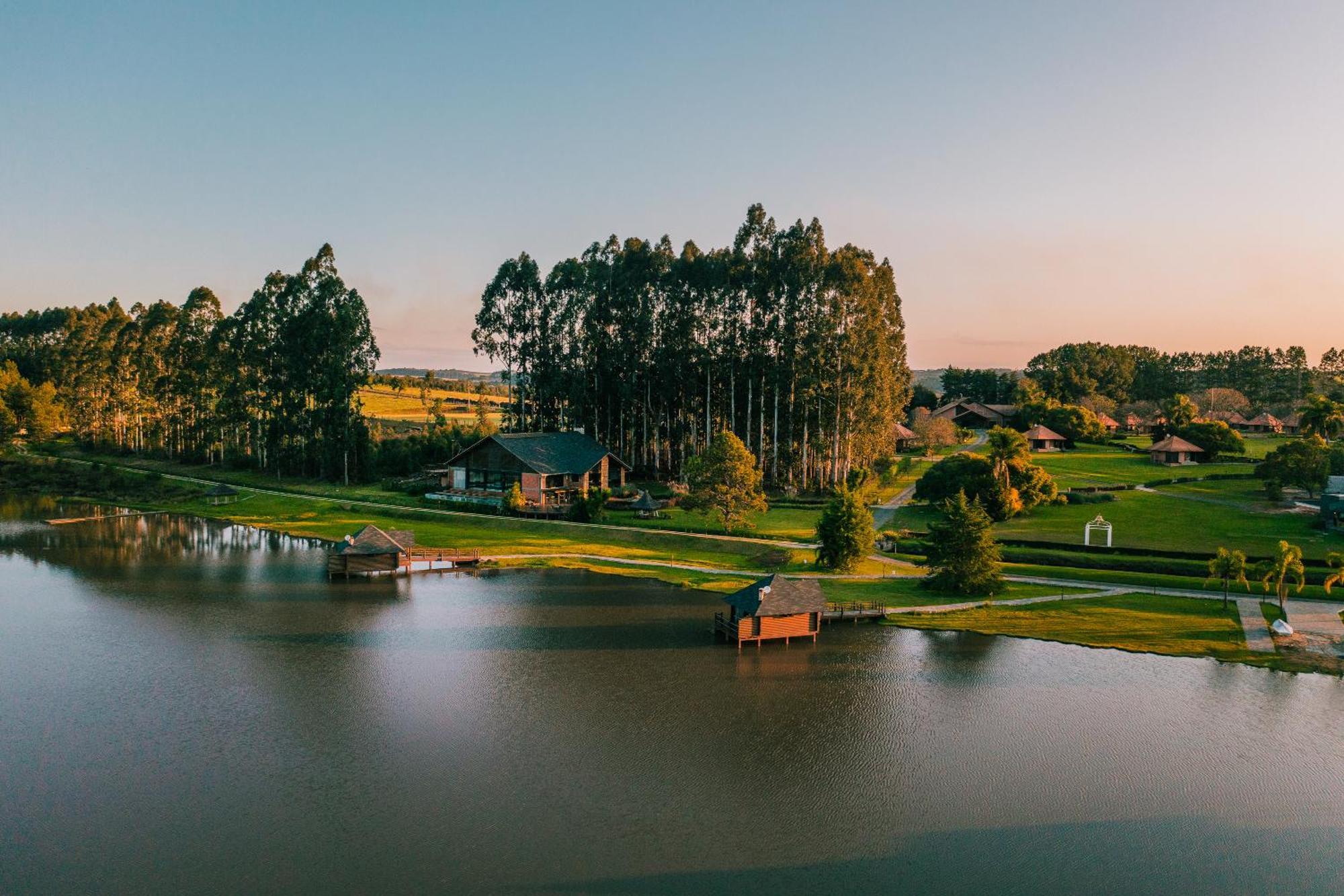 Vira Charme Resort Fernandes Pinheiro Dış mekan fotoğraf