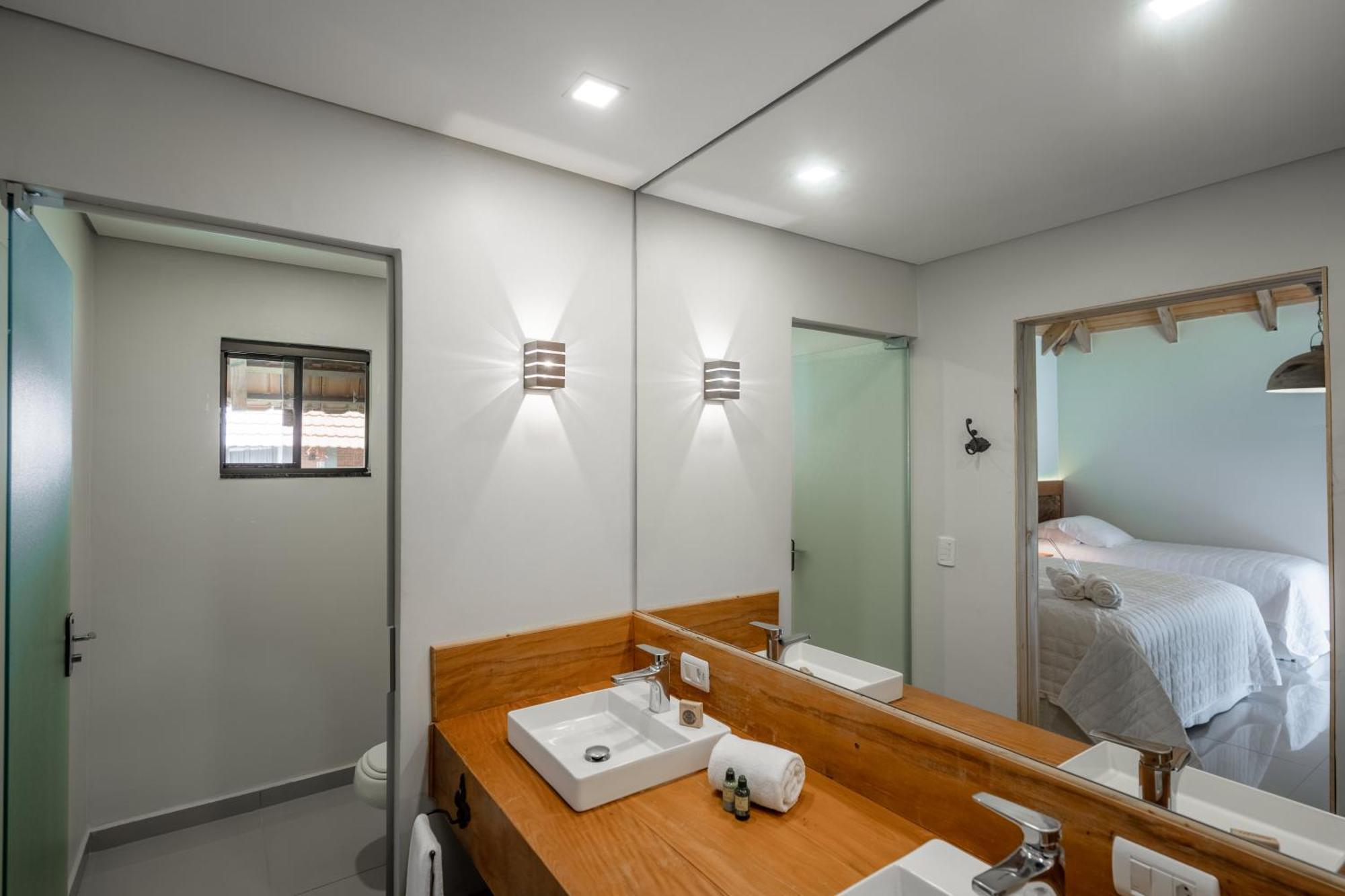 Vira Charme Resort Fernandes Pinheiro Dış mekan fotoğraf