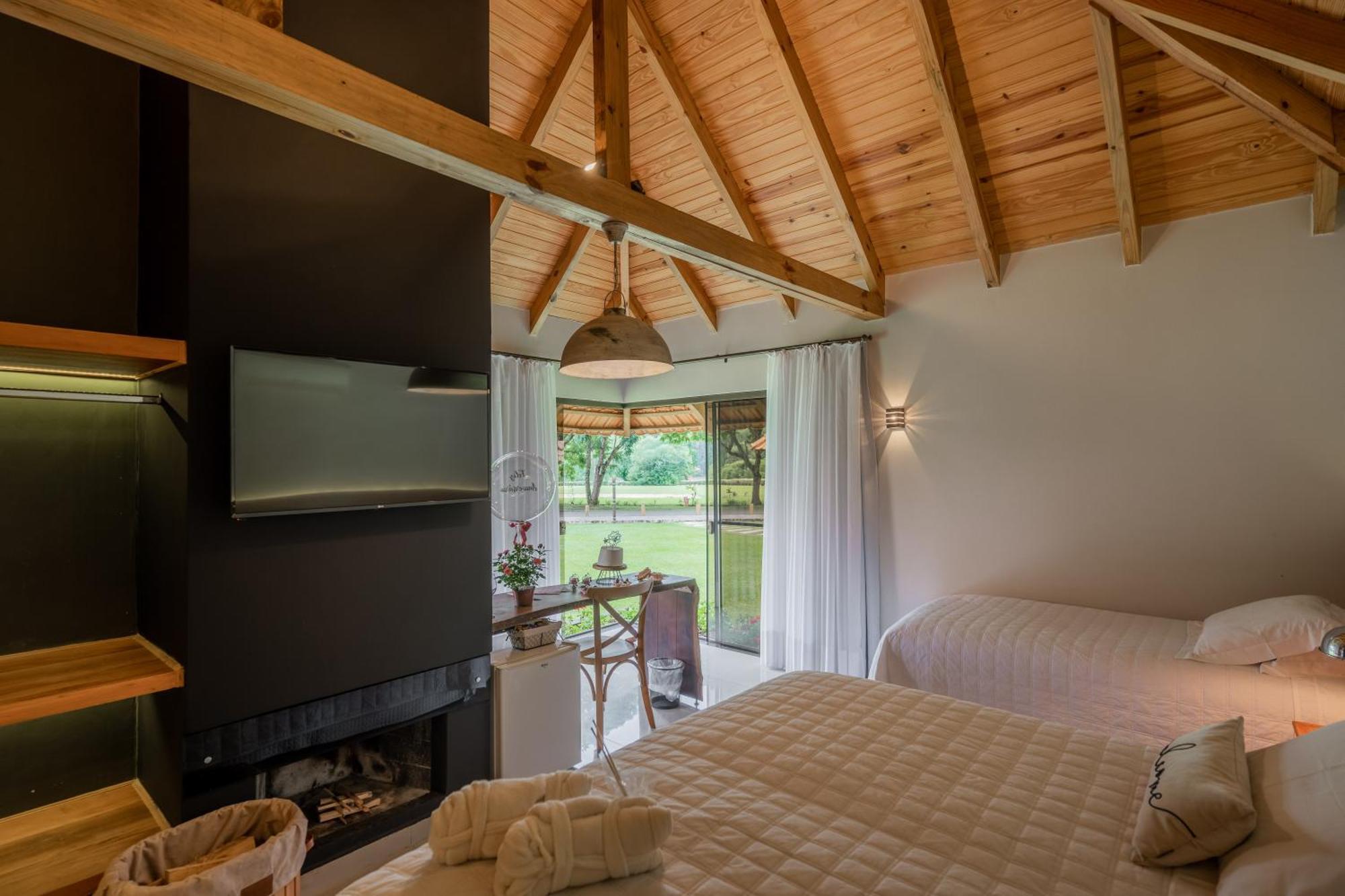 Vira Charme Resort Fernandes Pinheiro Dış mekan fotoğraf